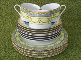 Set - Fine Porcelain